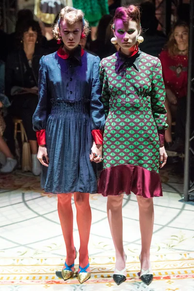 Look 5
